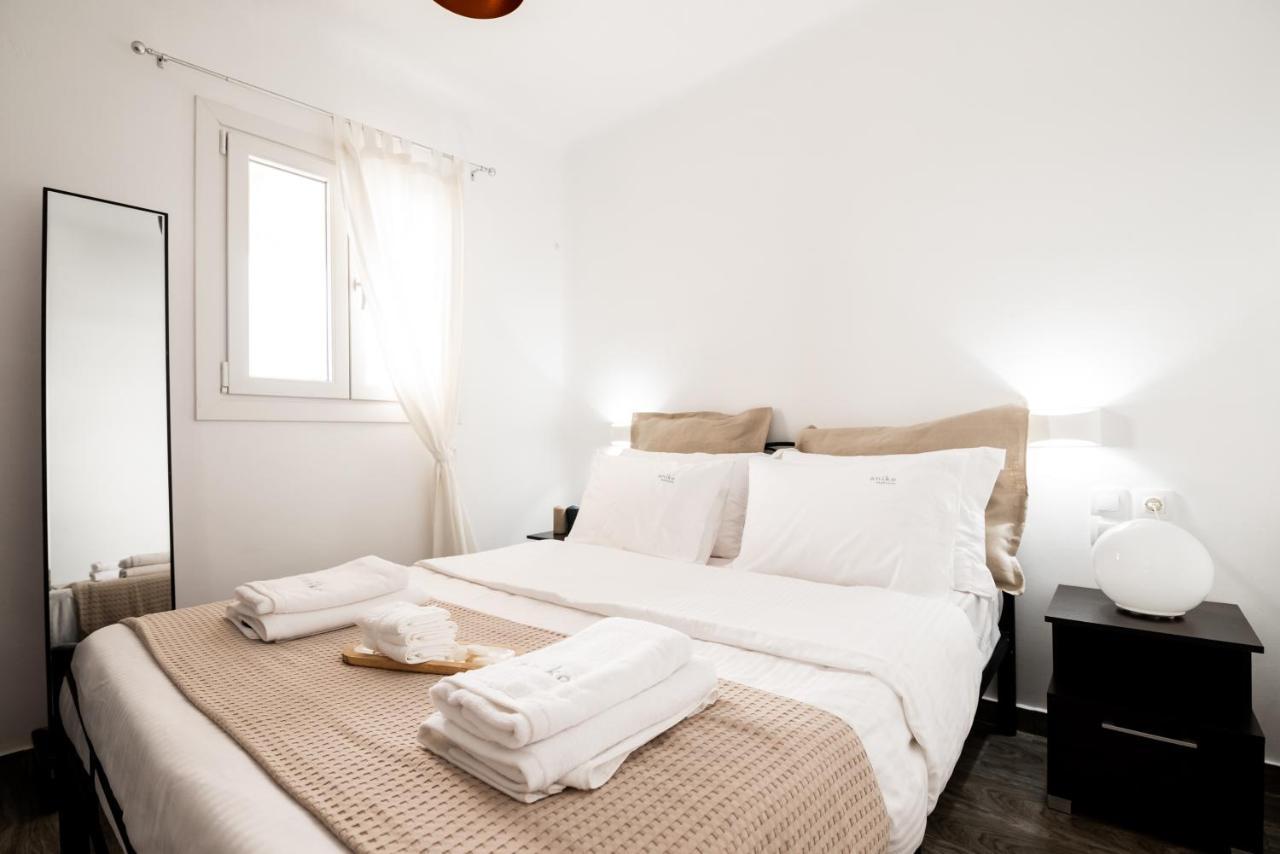 Aniko Suites Psarou Psarou  Exteriör bild