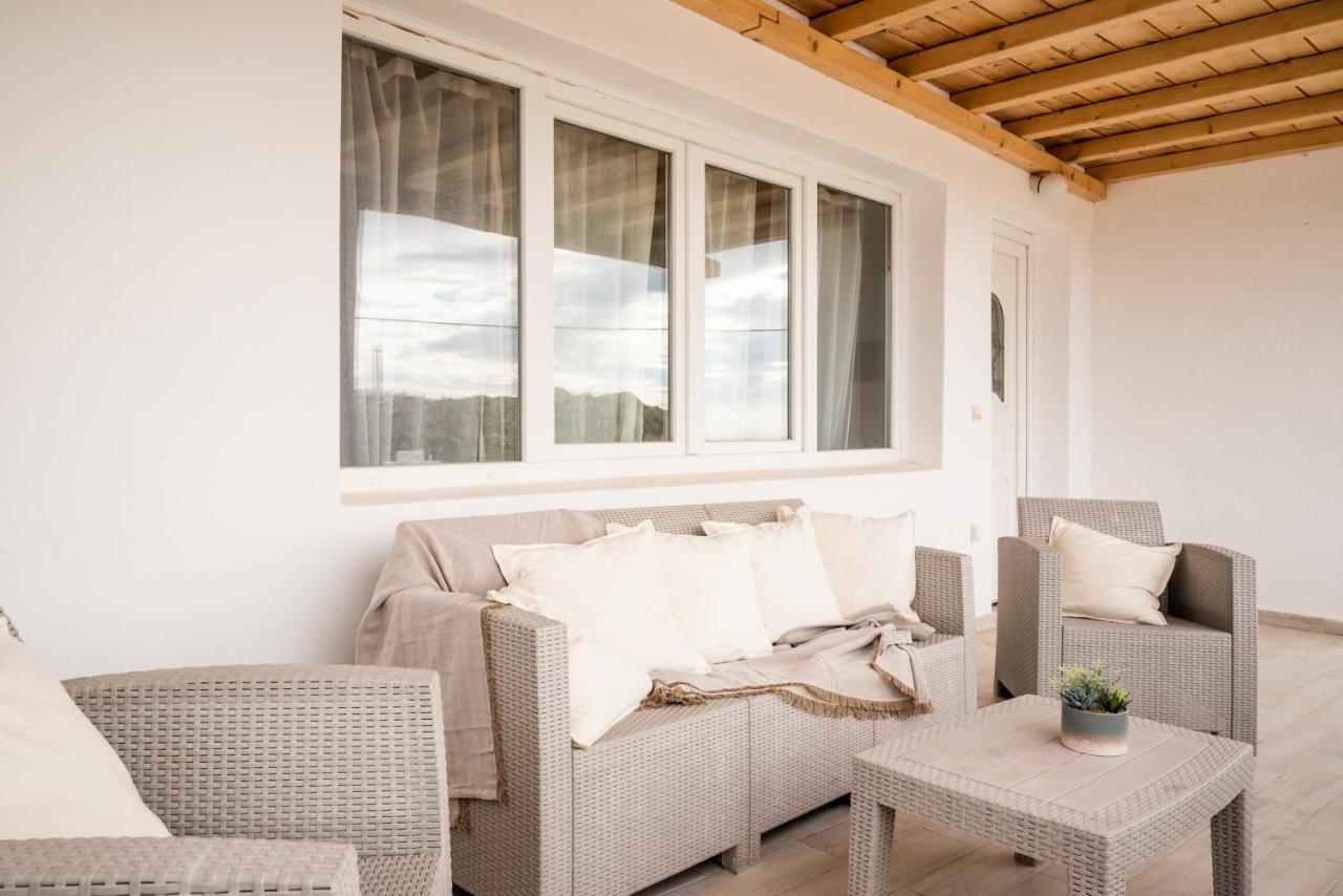 Aniko Suites Psarou Psarou  Exteriör bild